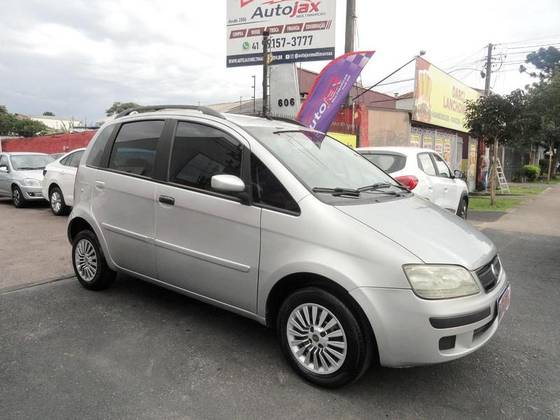 FIAT IDEA 1.4 MPI ELX 8V FLEX 4P MANUAL FIAT IDEA 1.4 MPI ELX 8V FLEX 4P MANUAL